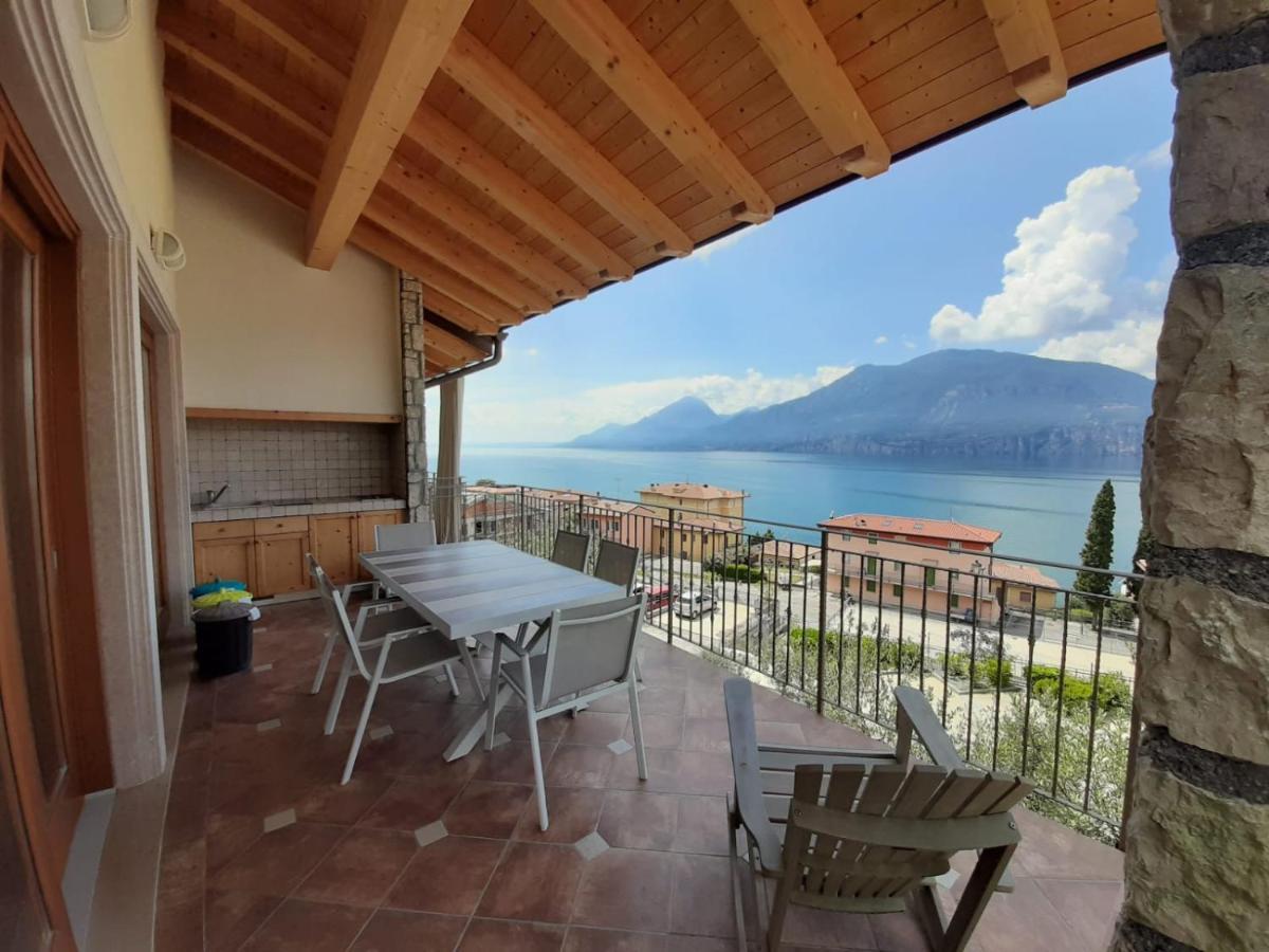 Bmp Apartment Deluxe 1 Jacuzzi Riscaldata Privata Vista Lago Di Garda เบรนโซเน ซูล การ์ดา ภายนอก รูปภาพ
