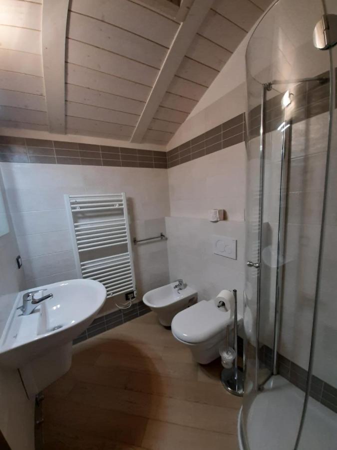 Bmp Apartment Deluxe 1 Jacuzzi Riscaldata Privata Vista Lago Di Garda เบรนโซเน ซูล การ์ดา ภายนอก รูปภาพ