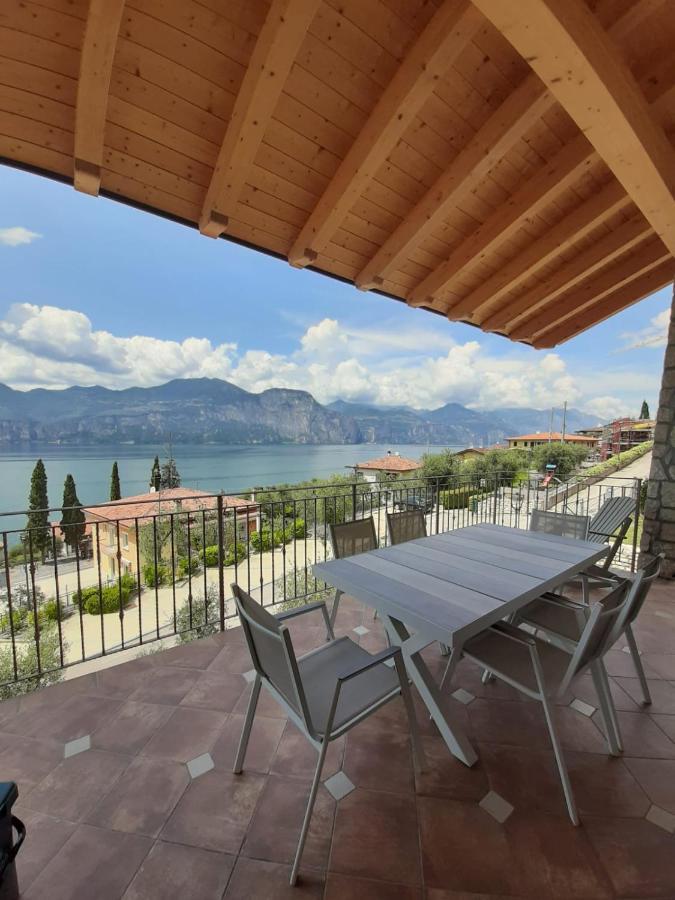 Bmp Apartment Deluxe 1 Jacuzzi Riscaldata Privata Vista Lago Di Garda เบรนโซเน ซูล การ์ดา ภายนอก รูปภาพ